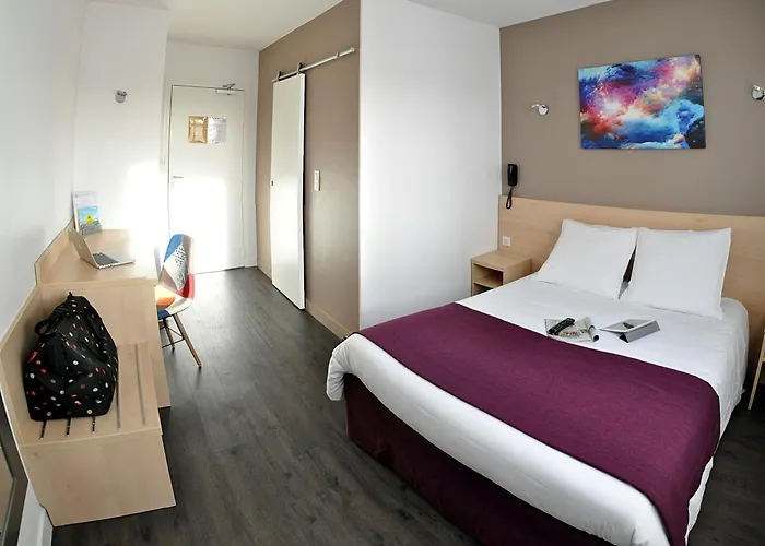 Logis Restaurant La Haute Foret 3* Vertou